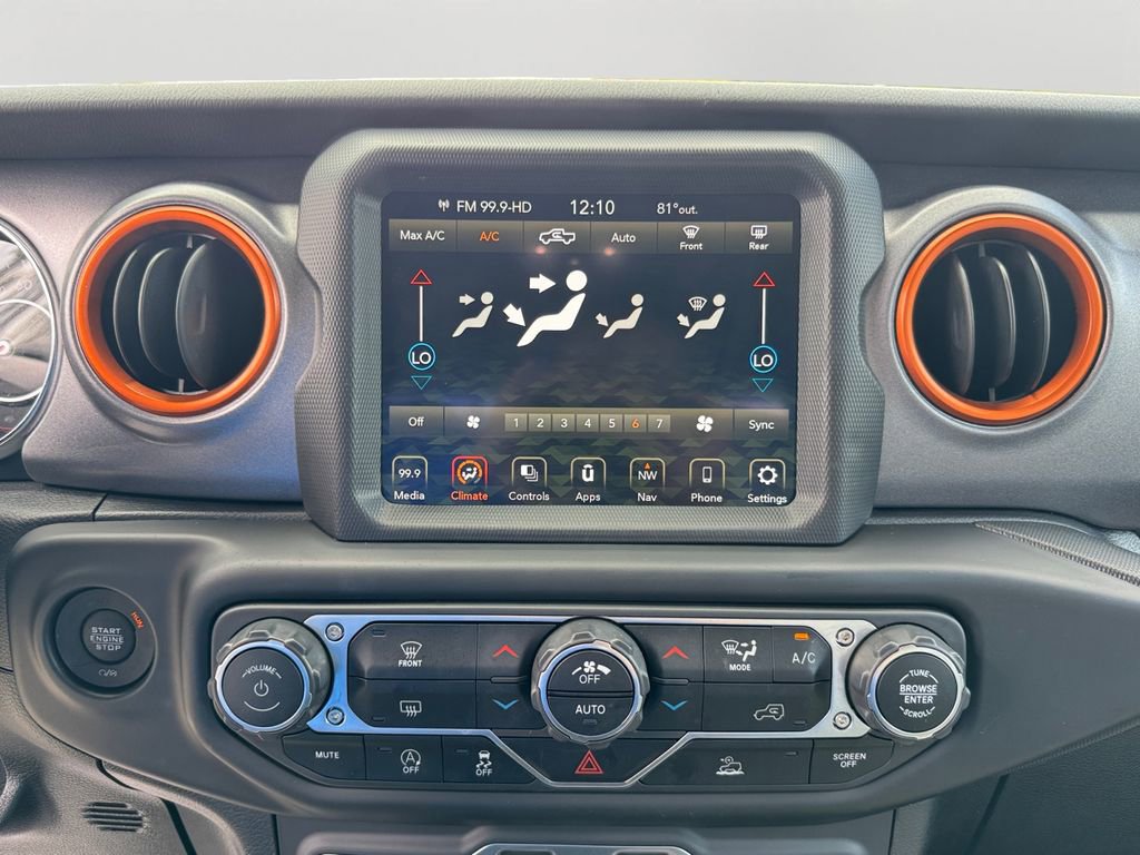 Used 2020 Jeep Gladiator Mojave AWD/4WD image 22