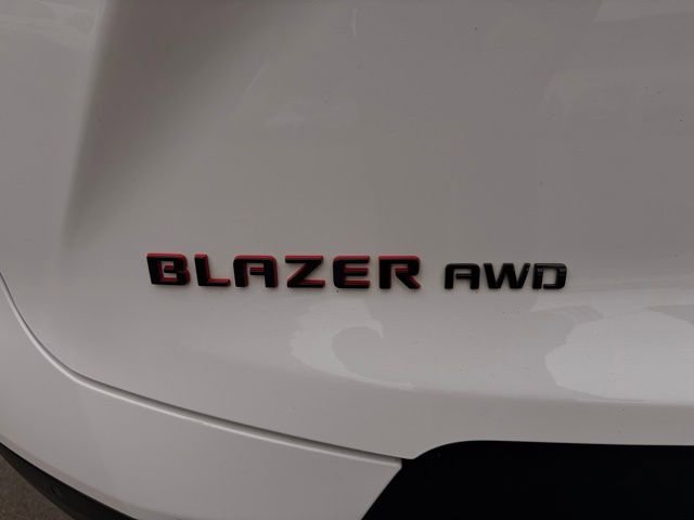Used 2022 Chevrolet Blazer LT w/ Redline Edition AWD/4WD image 38