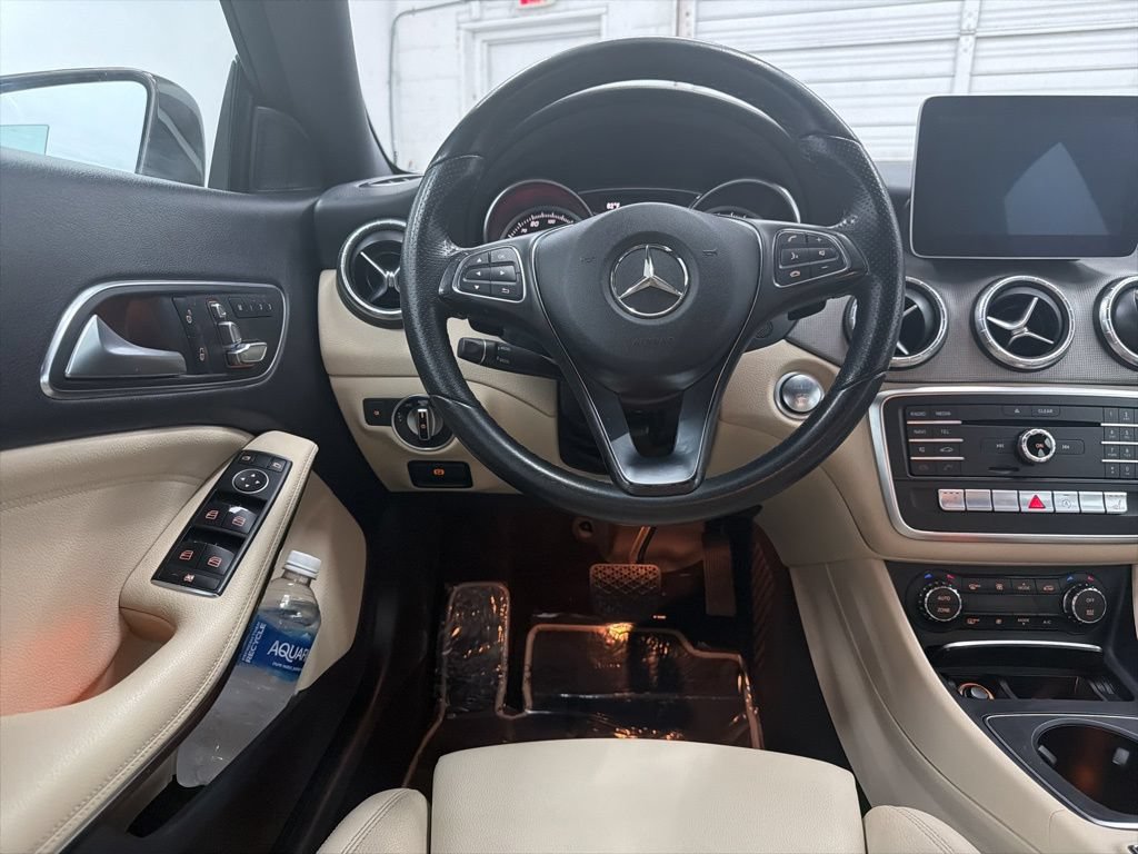Used 2018 Mercedes-Benz CLA 250 image 21