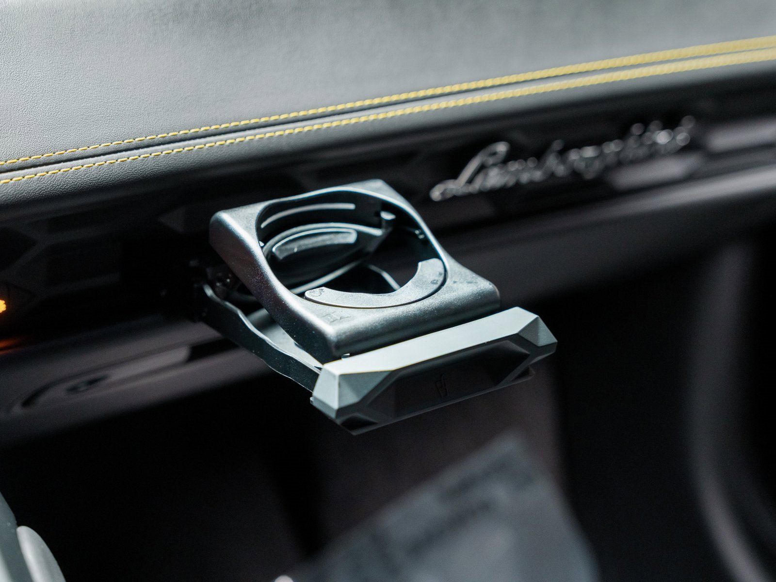 Used 2022 Lamborghini Huracan EVO image 61