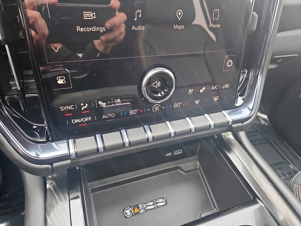 New 2026 GMC Yukon AT4 w/ AT4 Premium Plus Package image 25