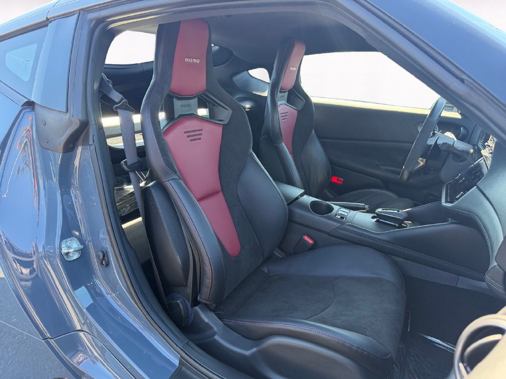 Used 2024 Nissan Z NISMO w/ Floor Mat Package RWD image 15