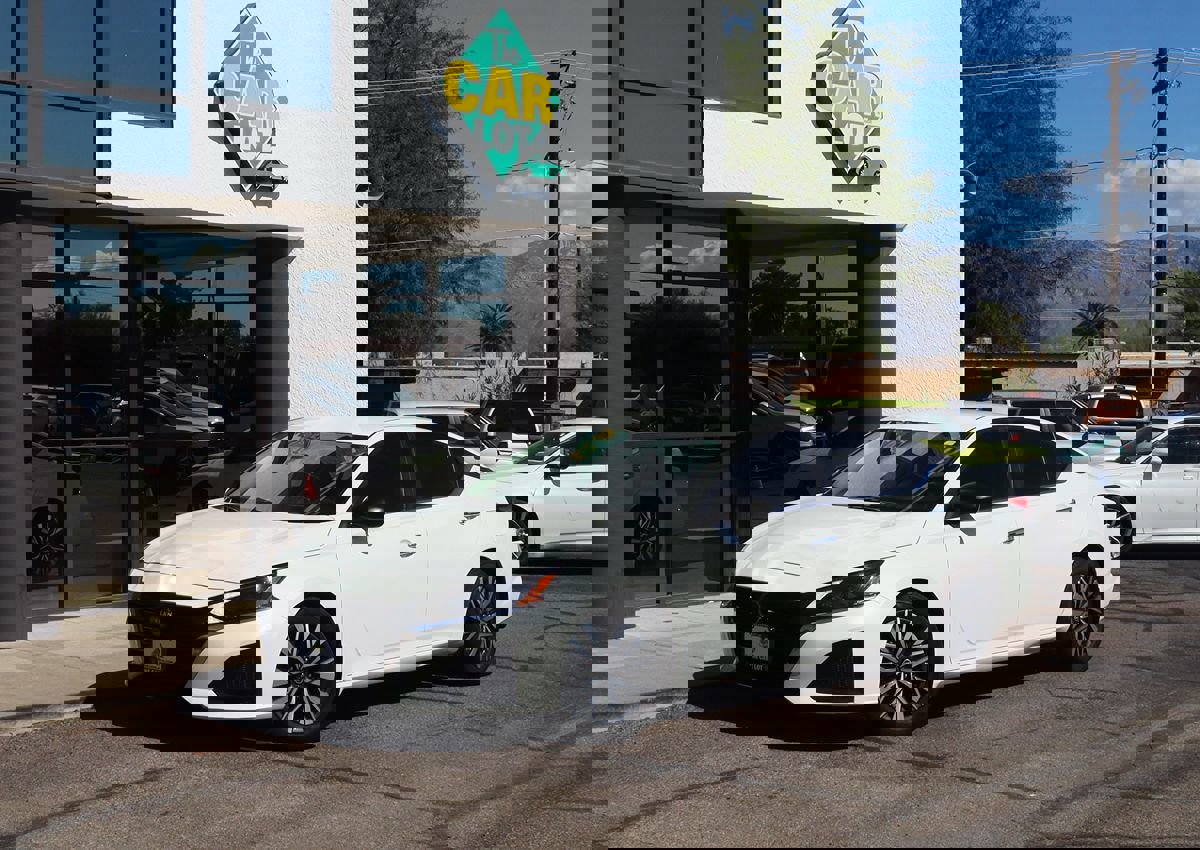 Used 2024 Nissan Altima 2.5 SV image 3