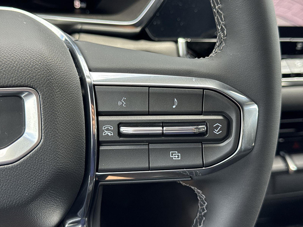 New 2026 GMC Canyon Elevation RWD image 10