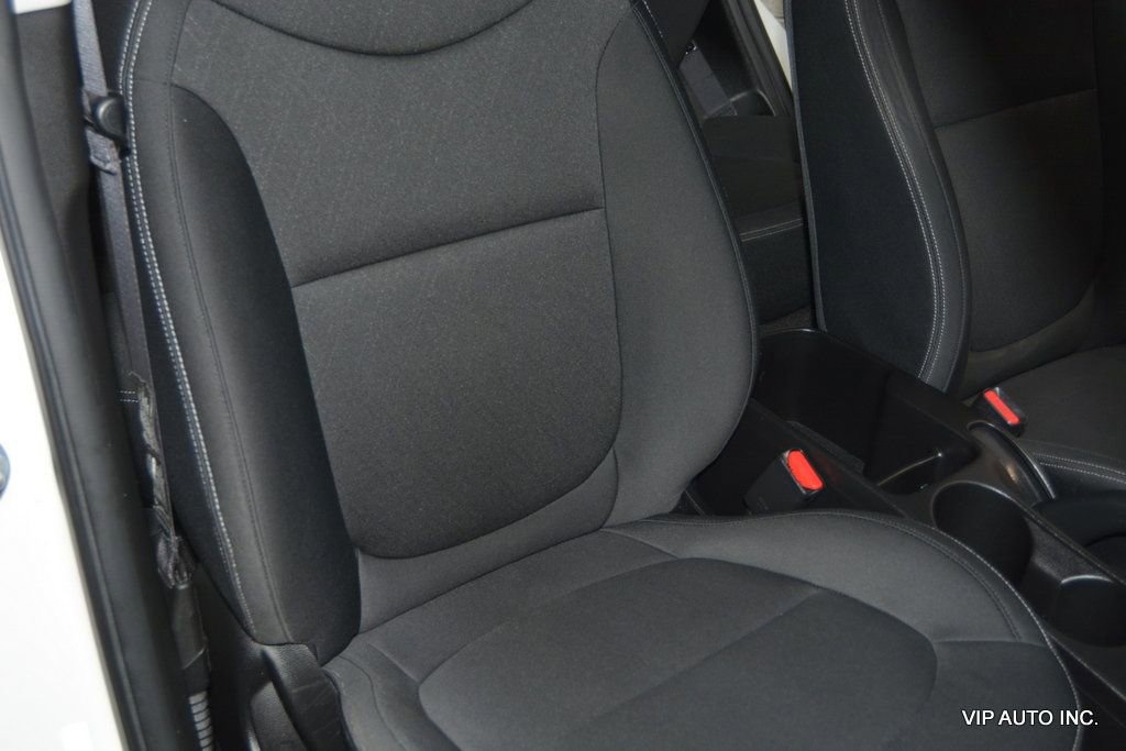 Used 2014 Kia Soul FWD image 17