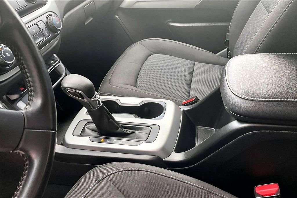Used 2022 Chevrolet Colorado LT w/ LT Convenience Package image 19