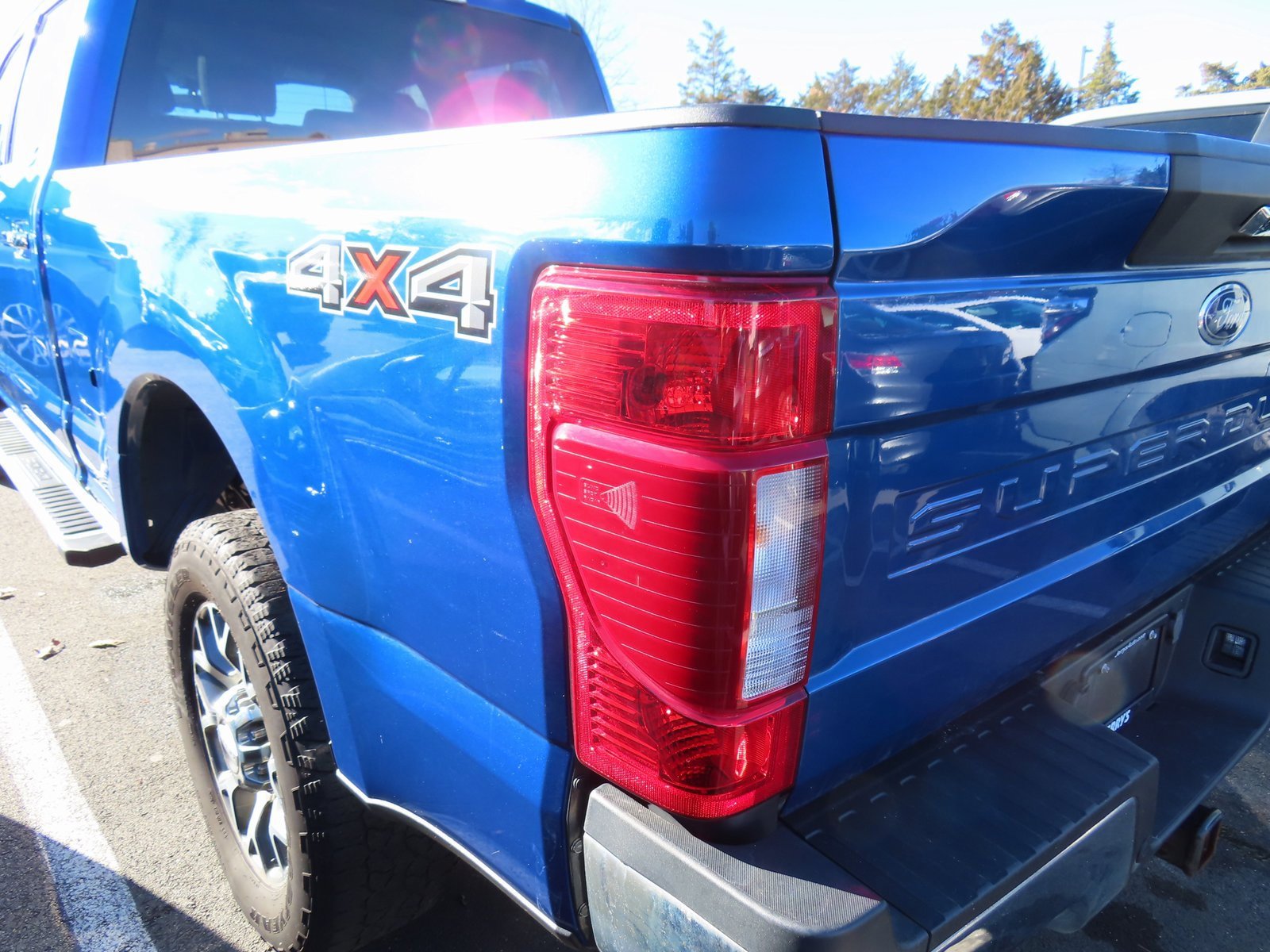 Used 2022 Ford F250 XLT w/ XLT Premium Package image 11