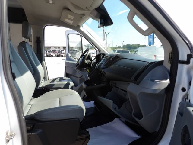 Used 2016 Ford Transit 150 130 Low Roof RWD image 31