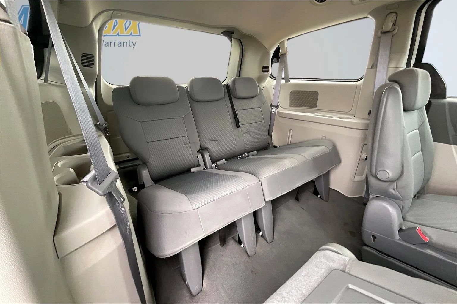 Used 2010 Dodge Grand Caravan SE FWD image 26