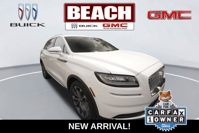 Used 2023 Lincoln Nautilus Reserve image 1