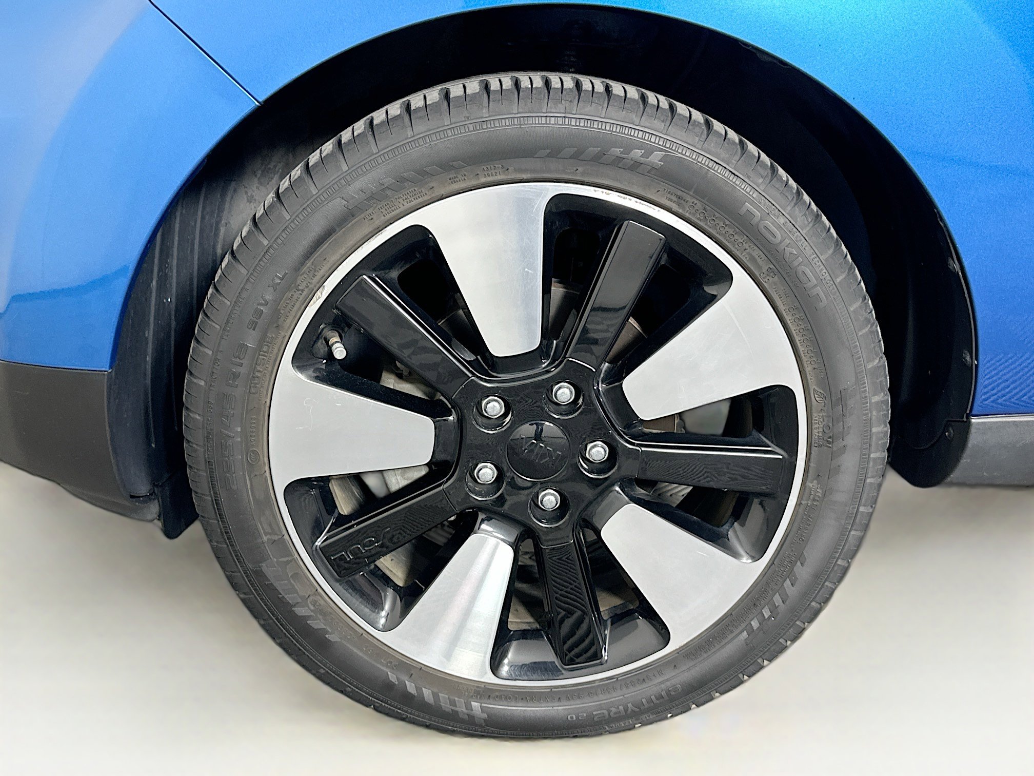 Used 2018 Kia Soul + image 11