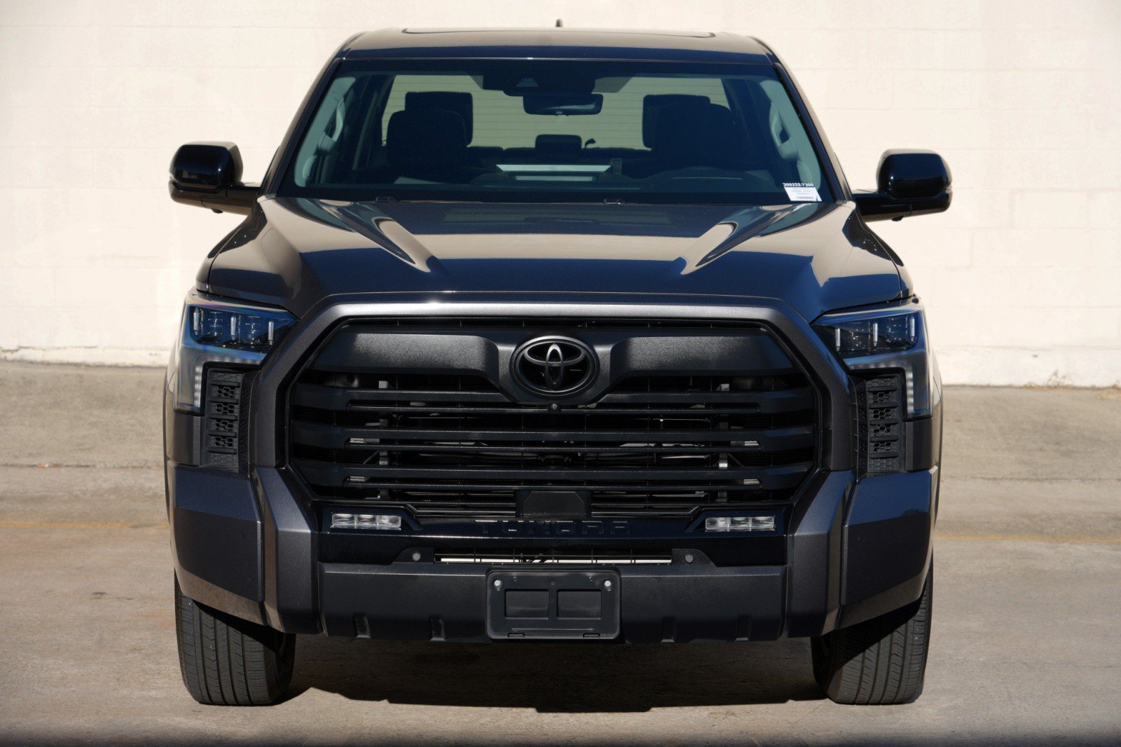 Used 2024 Toyota Tundra Limited AWD/4WD image 47