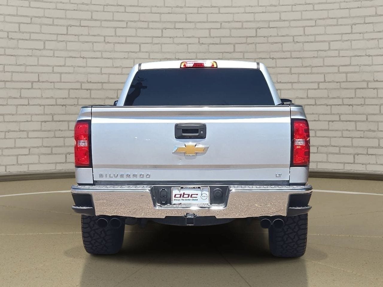 Used 2018 Chevrolet Silverado 1500 LT w/ Trailering Package RWD image 6