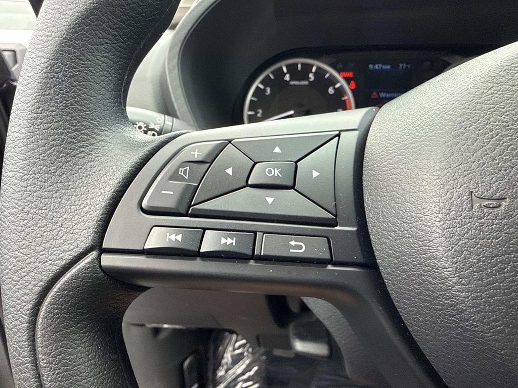 Certified 2025 Nissan Sentra S FWD image 31