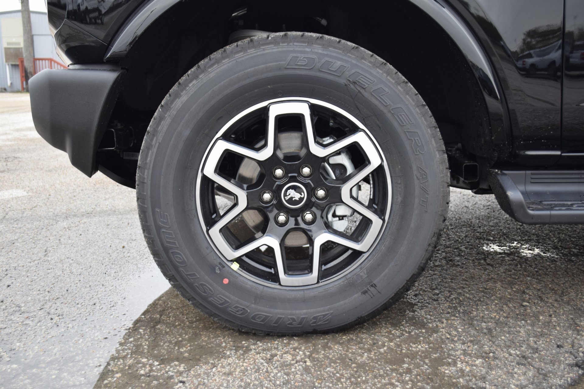 New 2025 Ford Bronco Outer Banks image 25