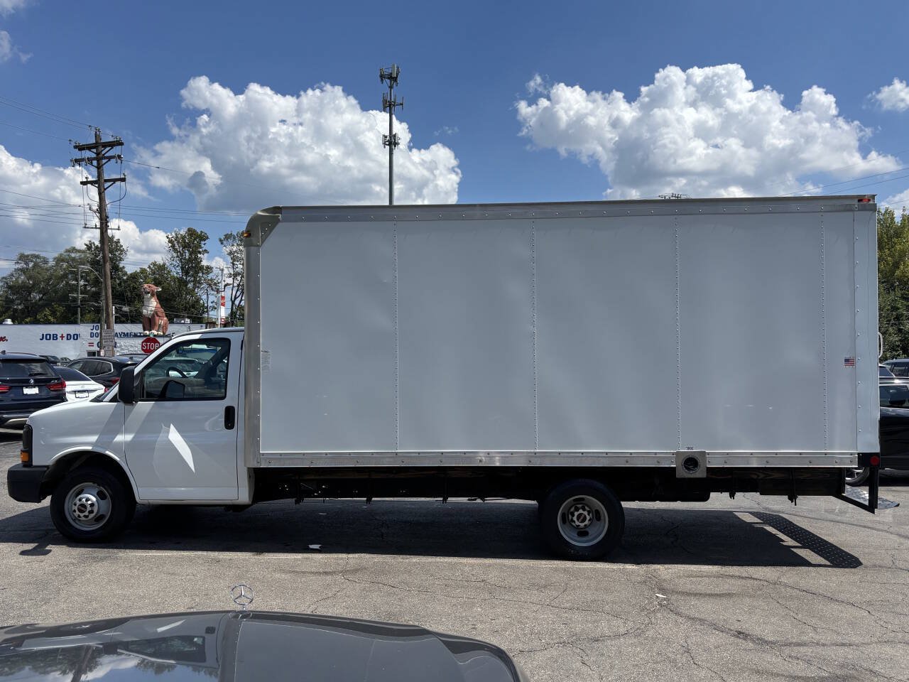 Used 2014 GMC Savana 3500 Extended RWD image 5