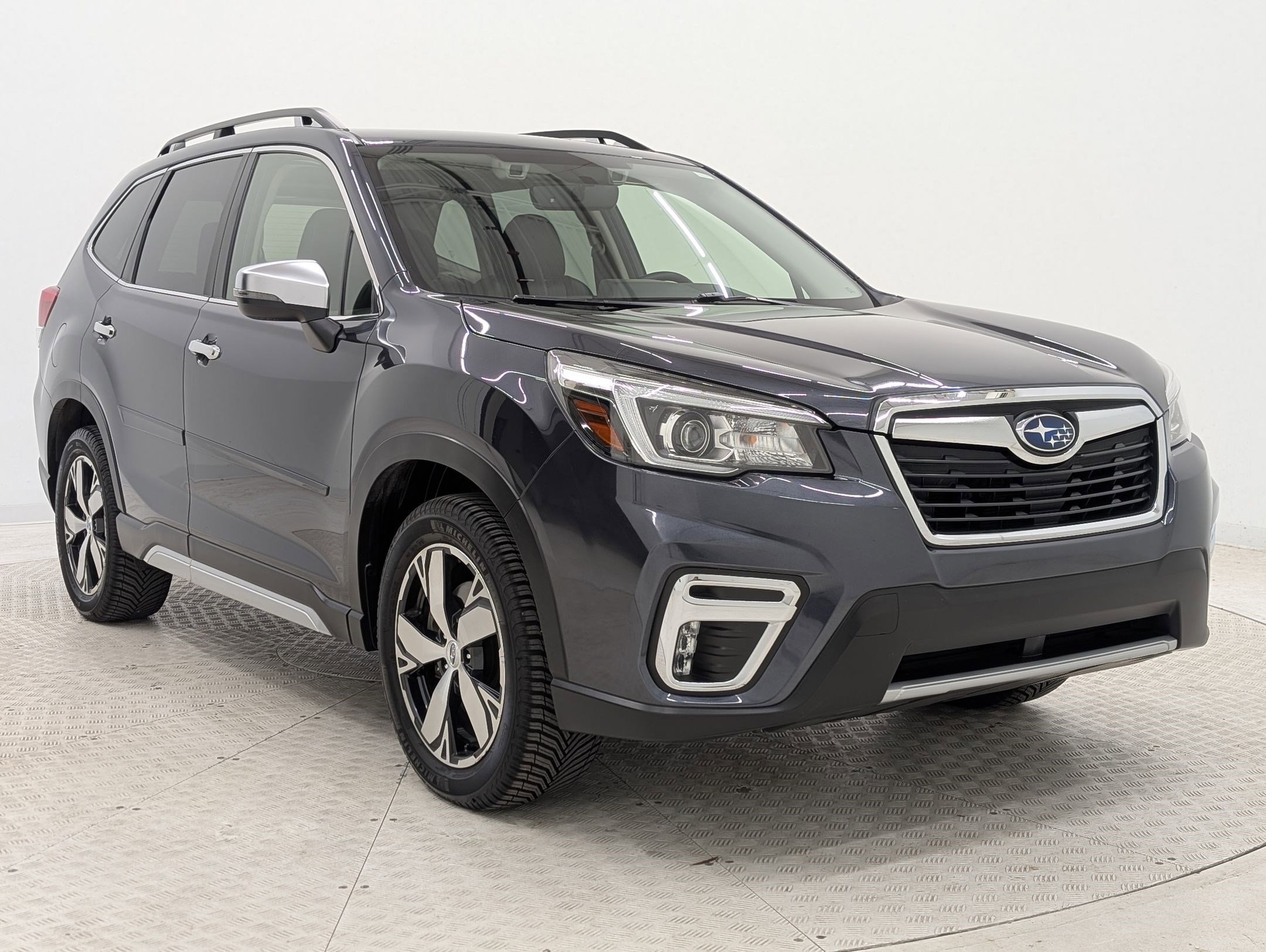 Used 2019 Subaru Forester Touring w/ Popular Package #3 image 7