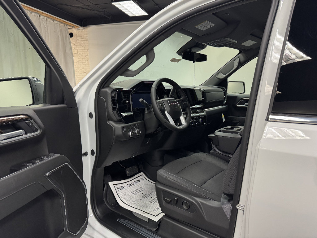 New 2026 GMC Sierra 1500 SLE w/ LPO, GMC Protection Package image 22