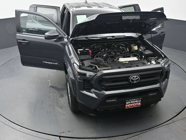 Certified 2024 Toyota Tacoma SR5 AWD/4WD image 54