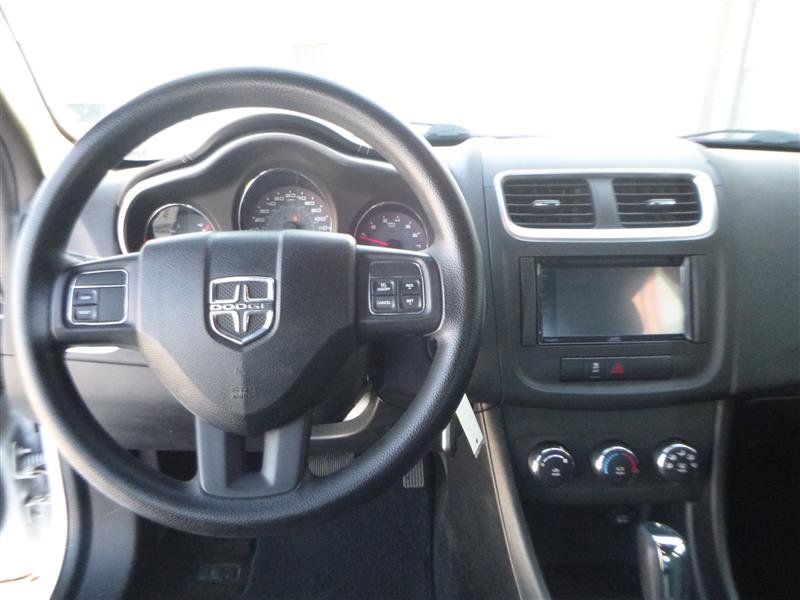 Used 2012 Dodge Avenger SE image 10