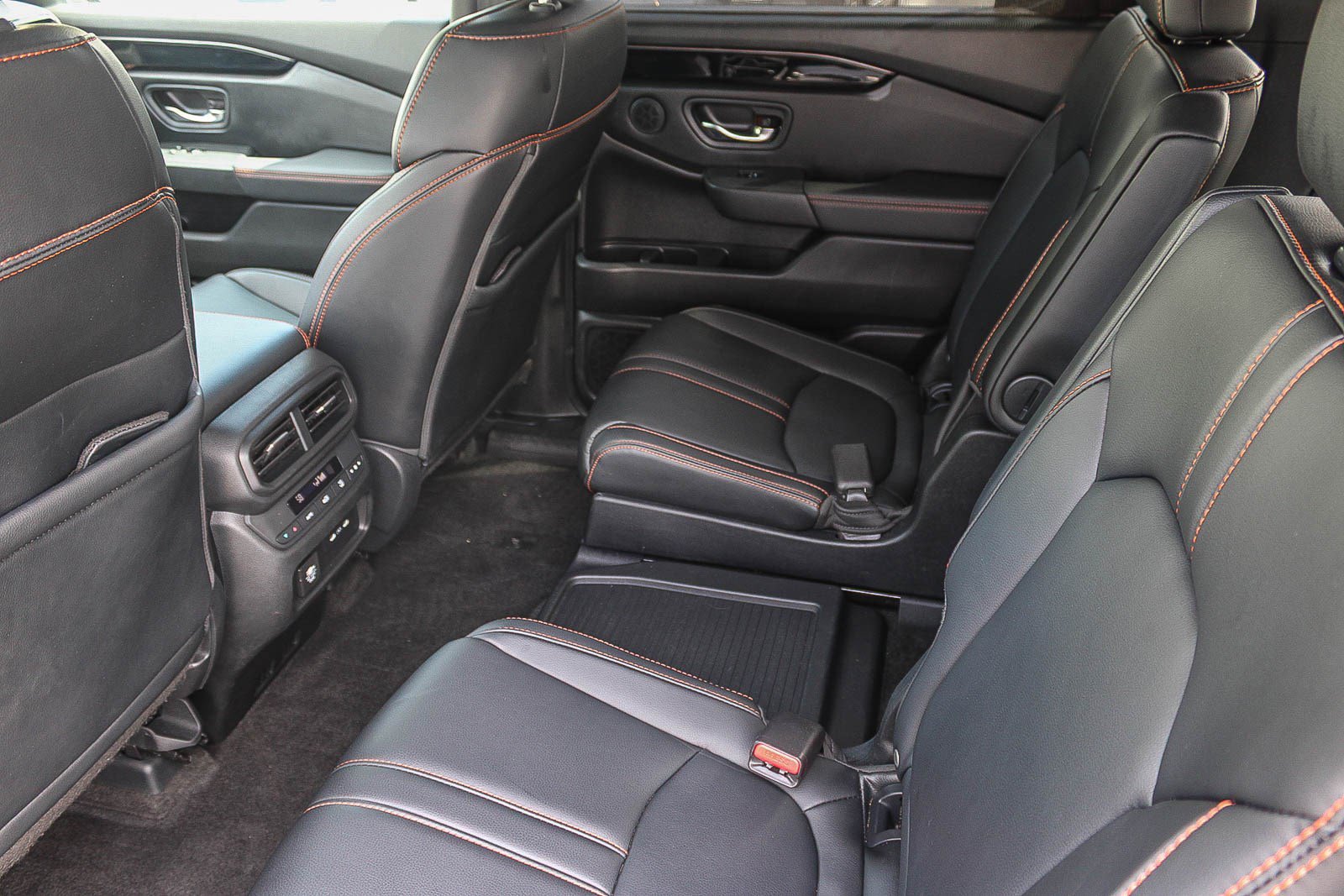 Used 2024 Honda Pilot TrailSport image 19