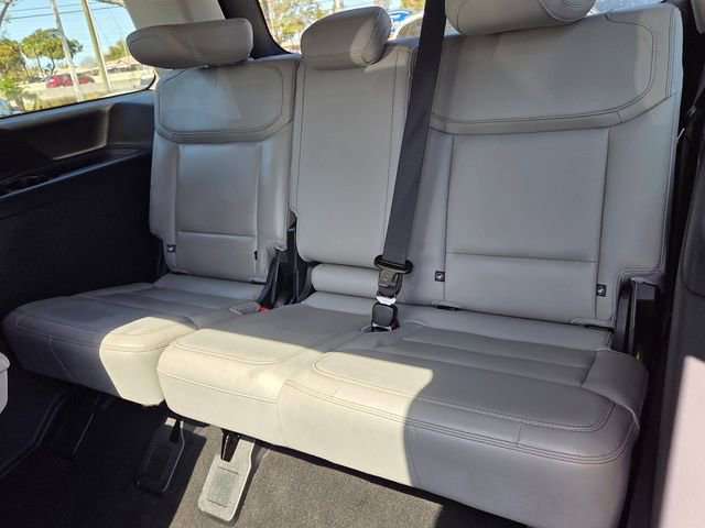 Certified 2025 Ford Expedition Active image 14