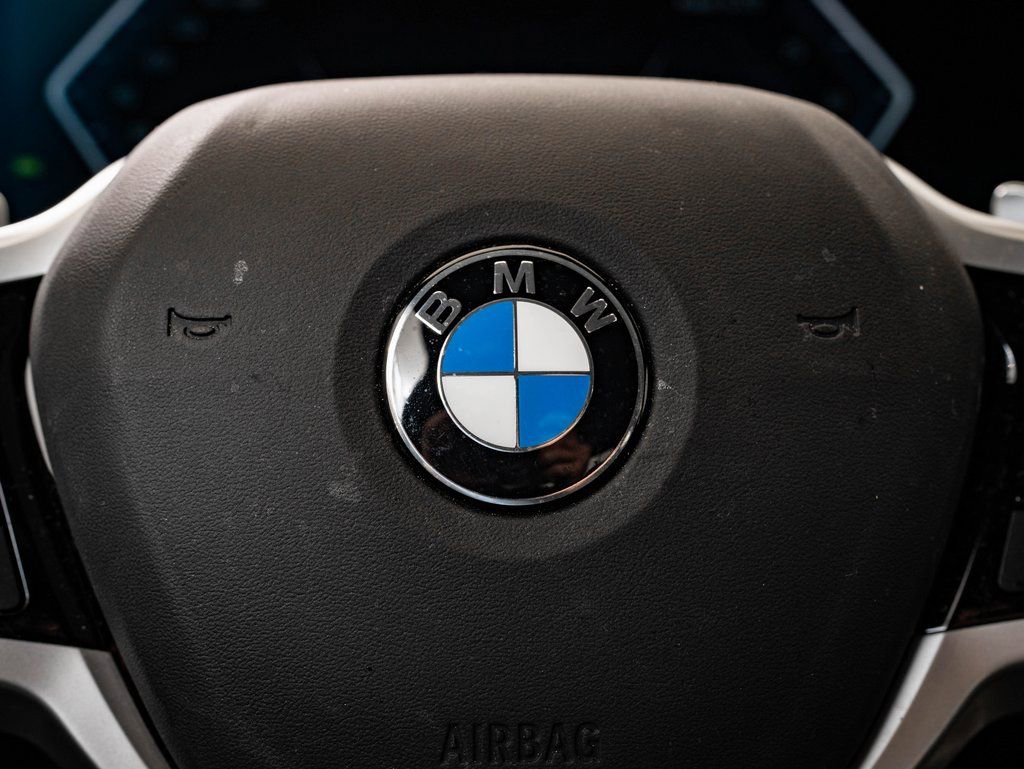 Certified 2025 BMW 330i xDrive Sedan image 29