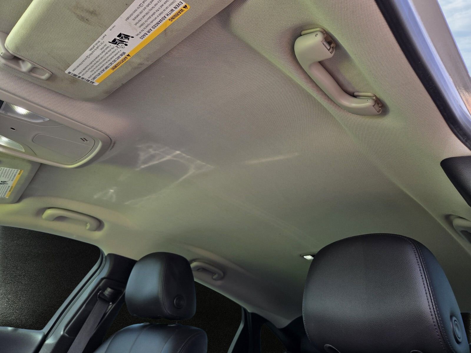 Used 2019 Chevrolet Impala LT FWD image 8