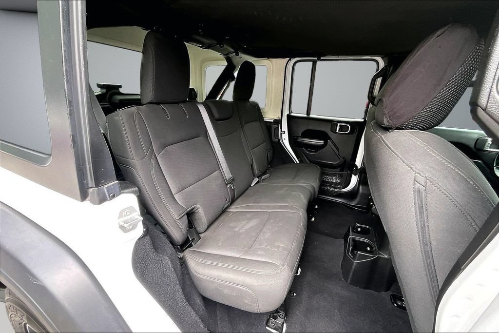 Used 2018 Jeep Wrangler Unlimited Sport S AWD/4WD image 25