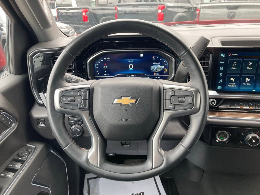 Used 2023 Chevrolet Silverado 1500 LT AWD/4WD image 12