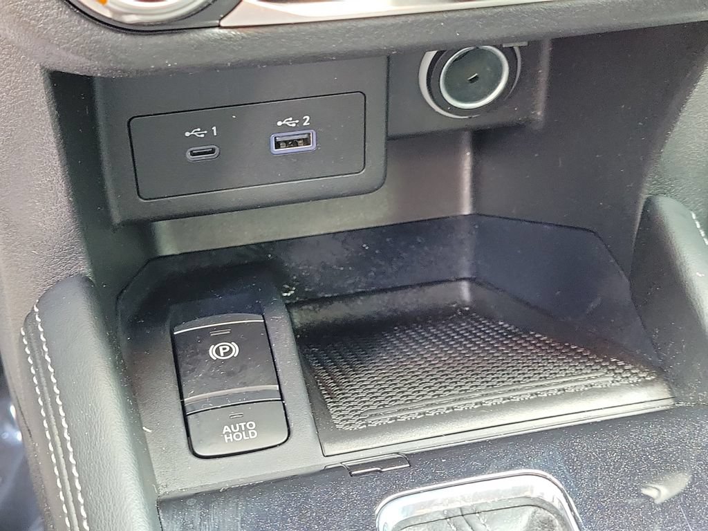 Used 2024 Nissan Kicks SV FWD image 24