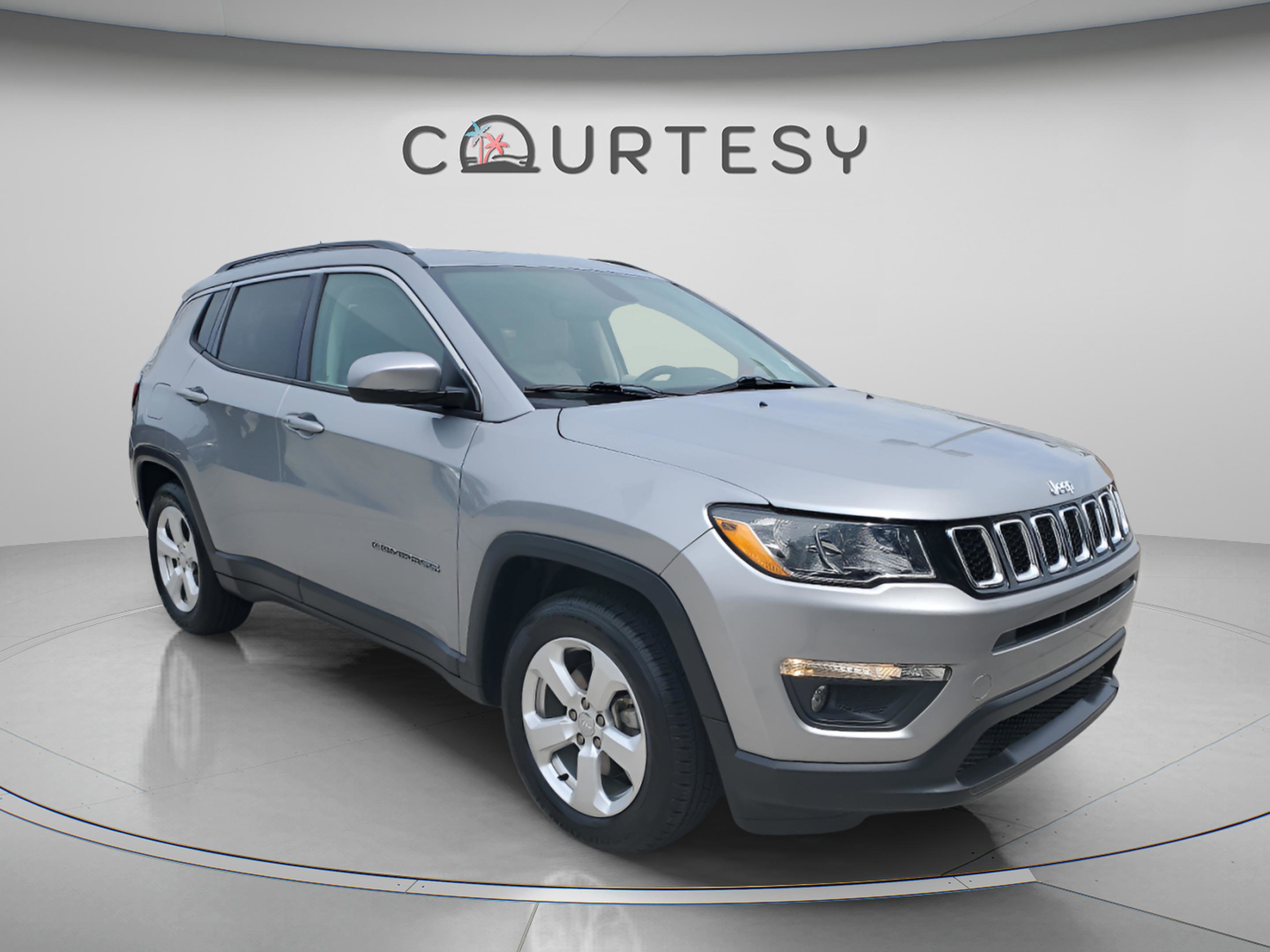Certified 2021 Jeep Compass Latitude w/ Sun and Sound Group FWD image 4