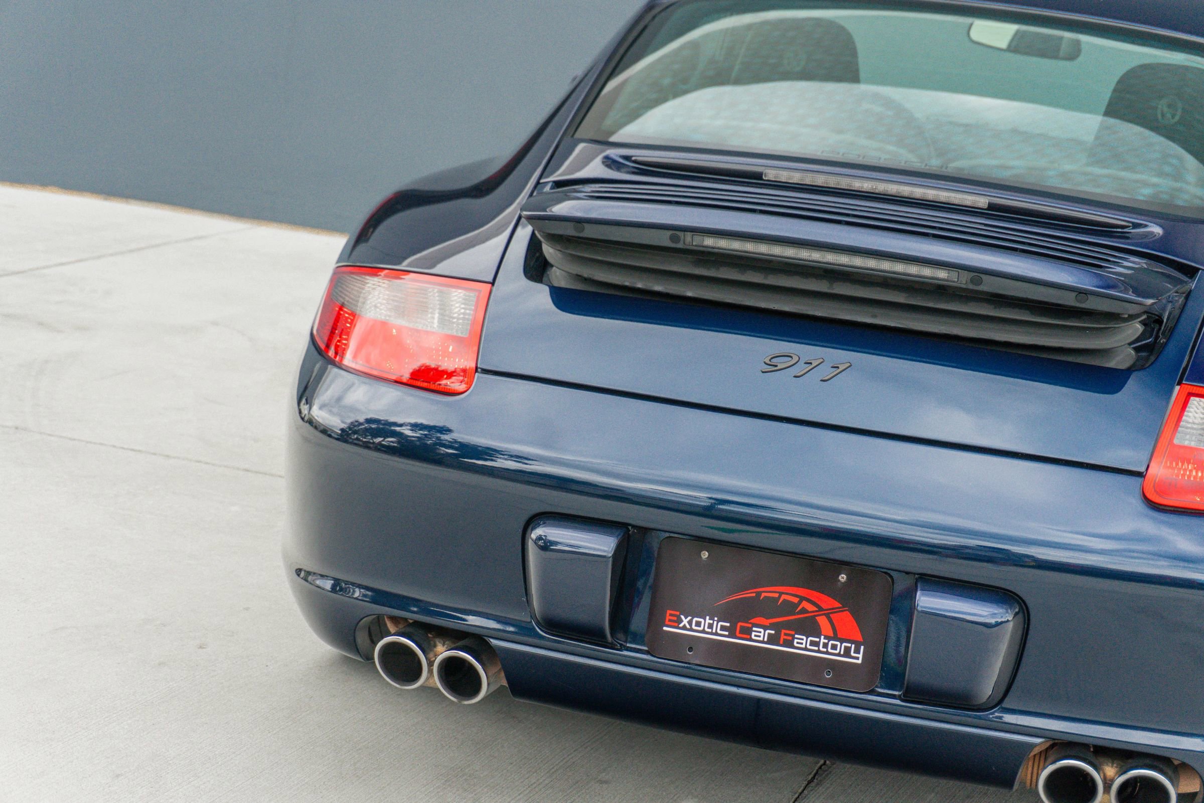 Used 2005 Porsche 911 Carrera RWD image 41