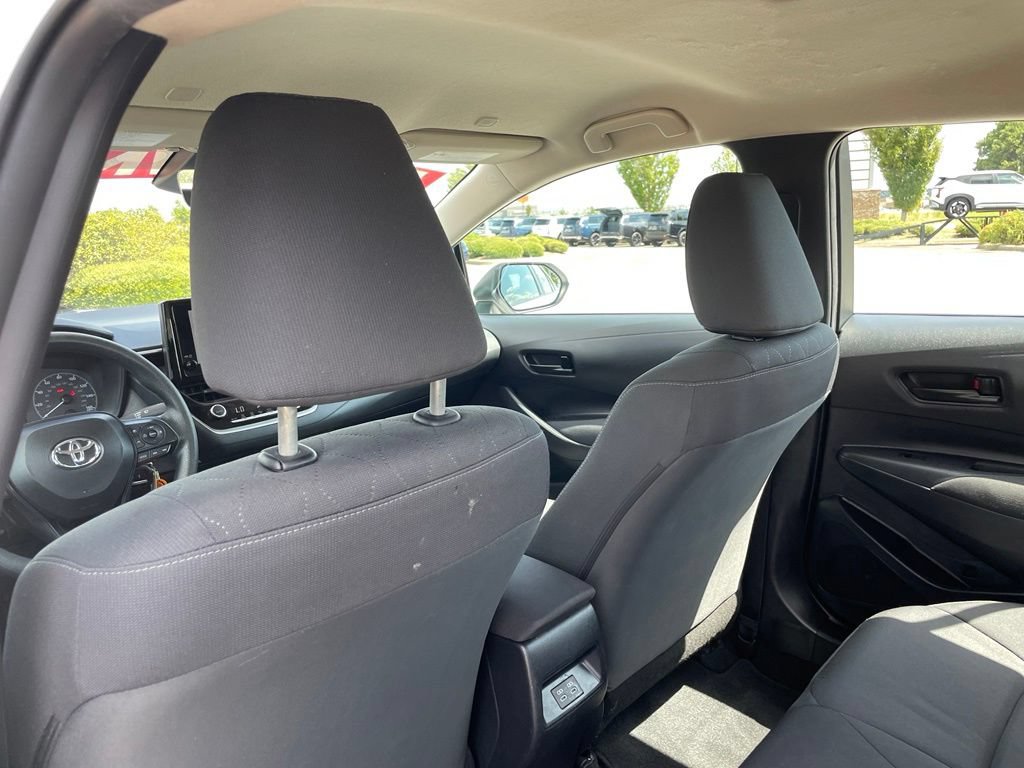 Used 2024 Toyota Corolla LE FWD image 25