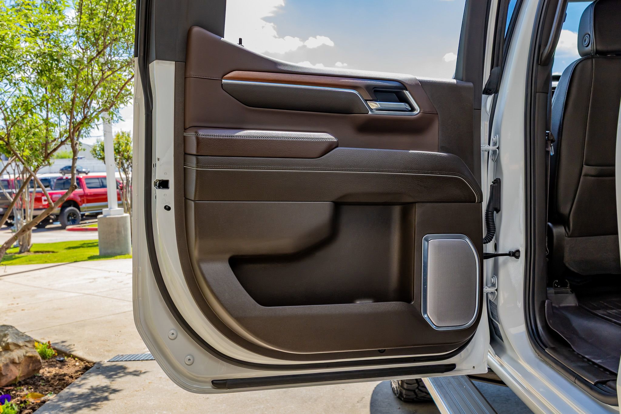Used 2025 GMC Sierra 1500 Denali w/ Denali Reserve Package image 38
