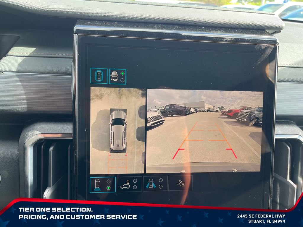 New 2026 GMC Acadia AT4 w/ Luxury Package AWD/4WD image 22