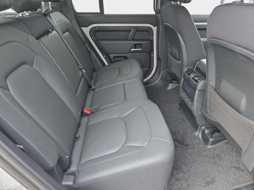 New 2026 Land Rover Defender 110 X AWD/4WD image 11
