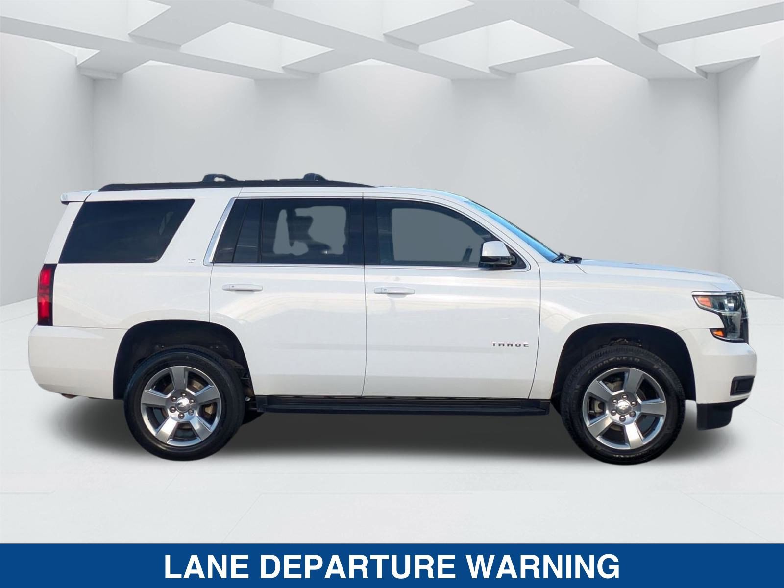 Used 2019 Chevrolet Tahoe LT w/ Luxury Package image 3