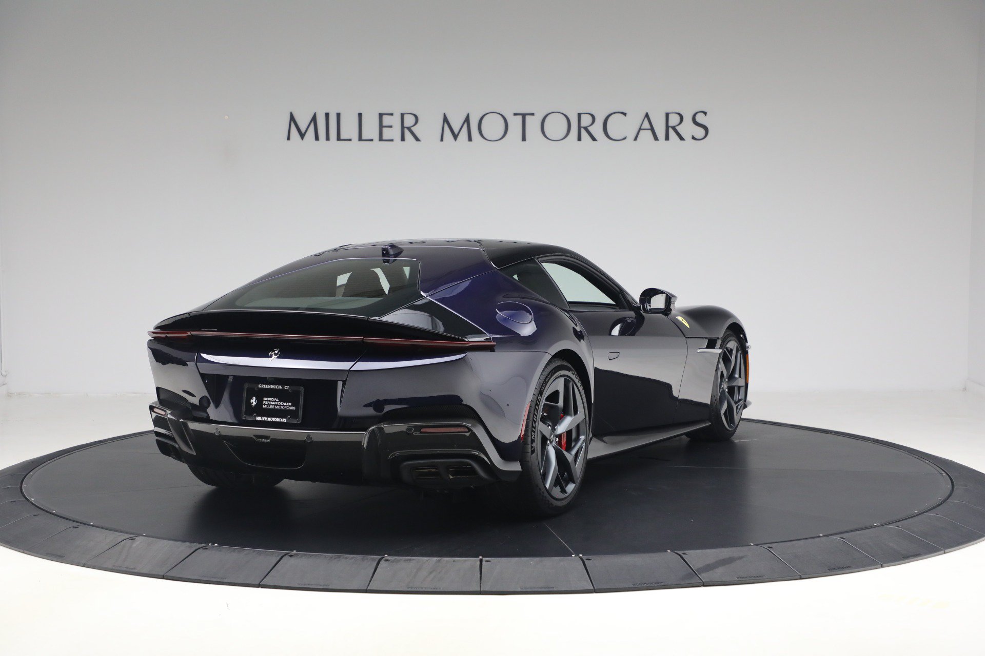 Used 2025 Ferrari 12Cilindri RWD image 8