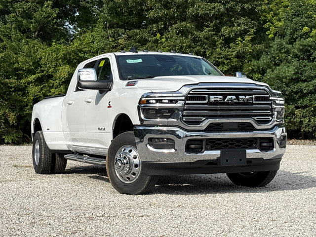 New 2026 RAM 3500 Laramie w/ Max Tow Package AWD/4WD image 2