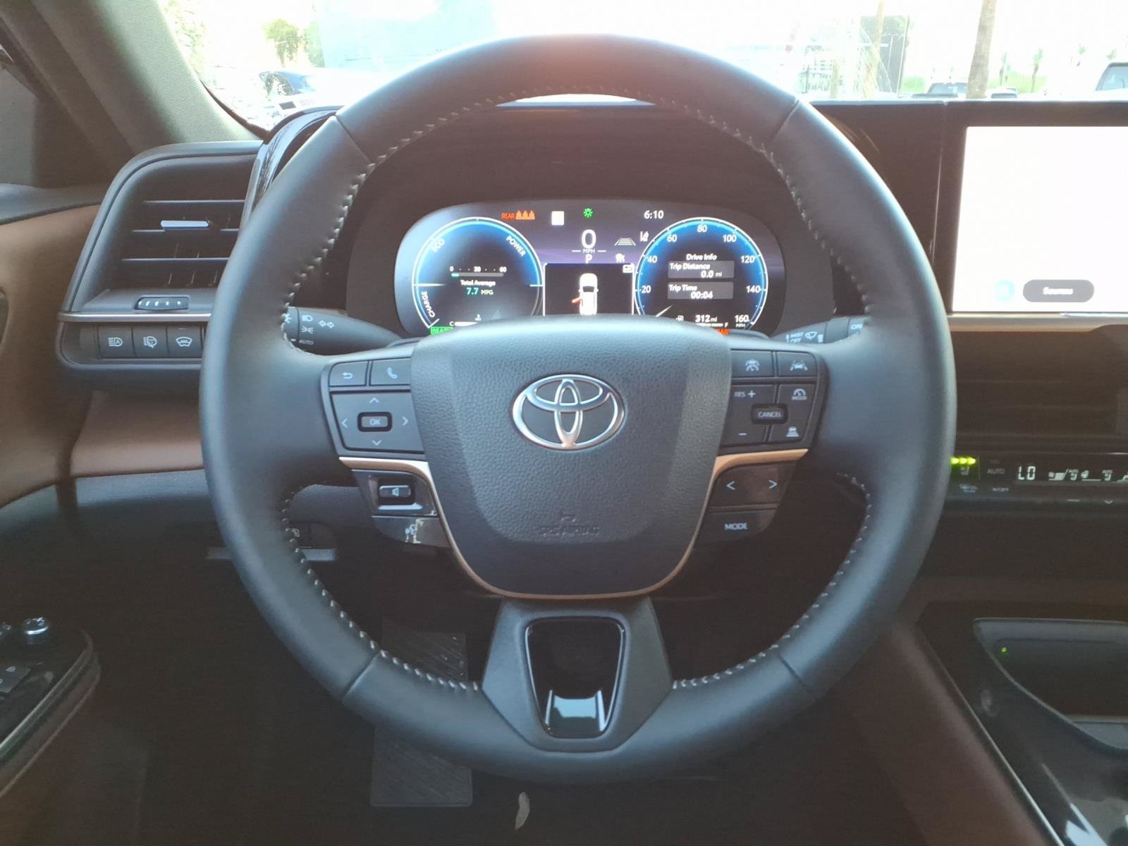 Certified 2026 Toyota Crown Signia AWD/4WD image 12