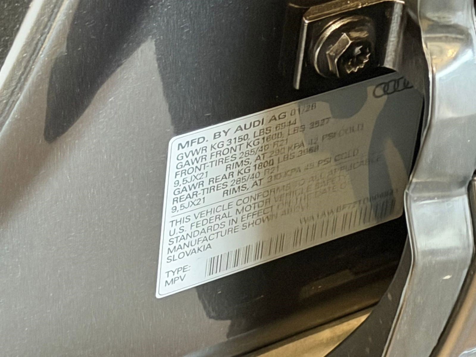New 2026 Audi SQ7 Premium Plus image 18
