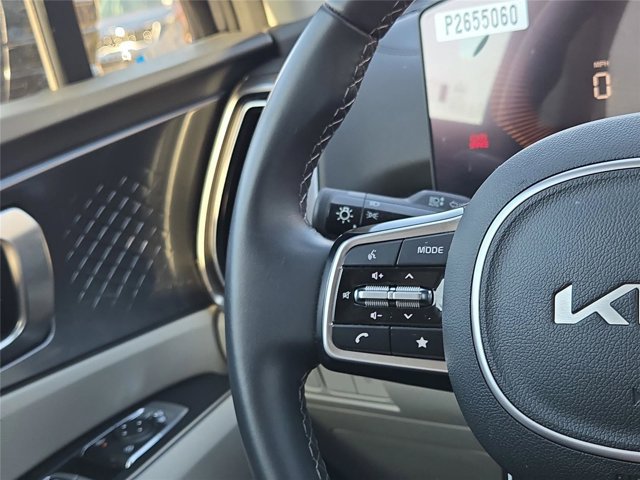 Used 2025 Kia Sorento S w/ Panoramic Sunroof Package FWD image 51