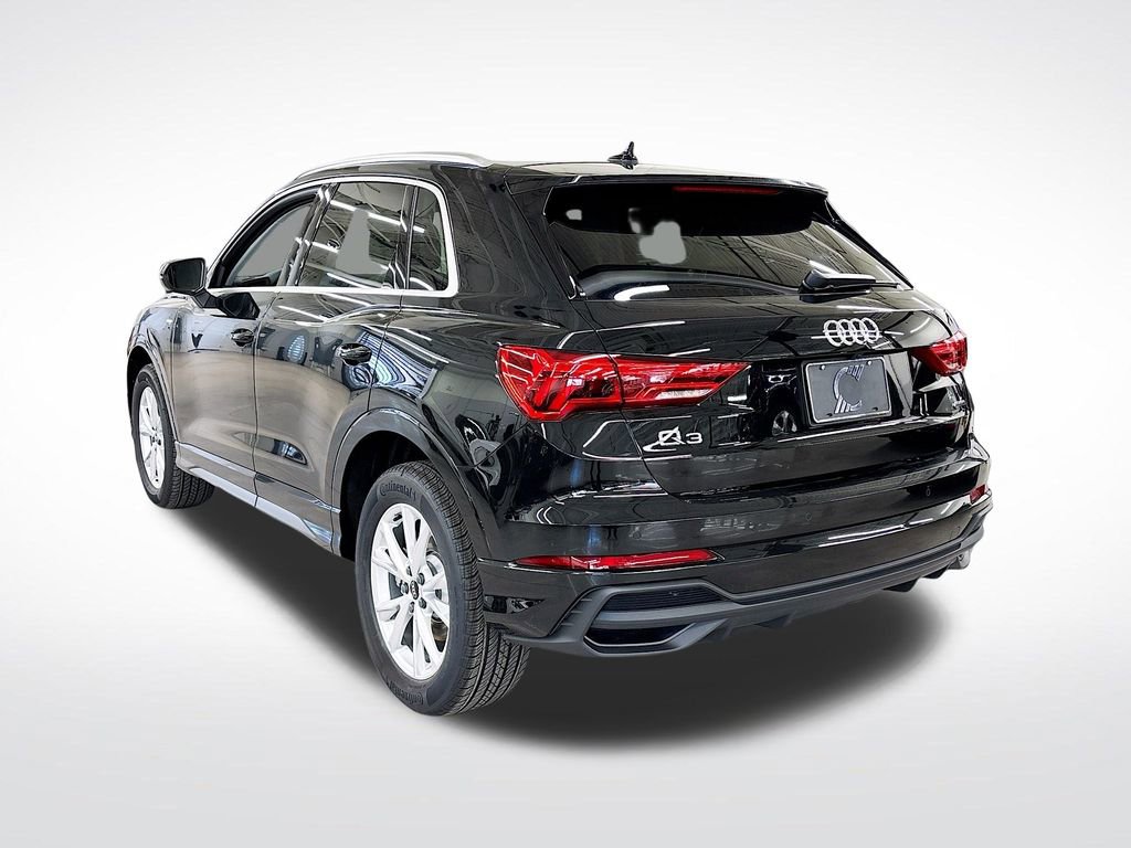 New 2025 Audi Q3 2.0T Premium Plus image 3