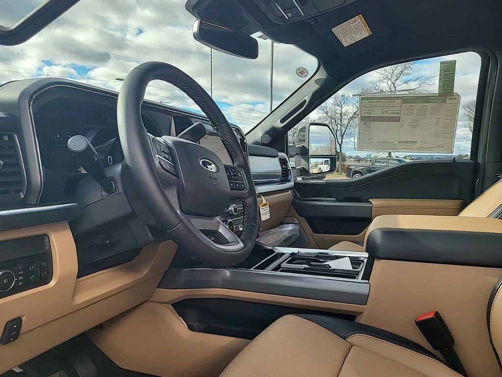 New 2025 Ford F250 Lariat w/ Lariat Ultimate Package image 9
