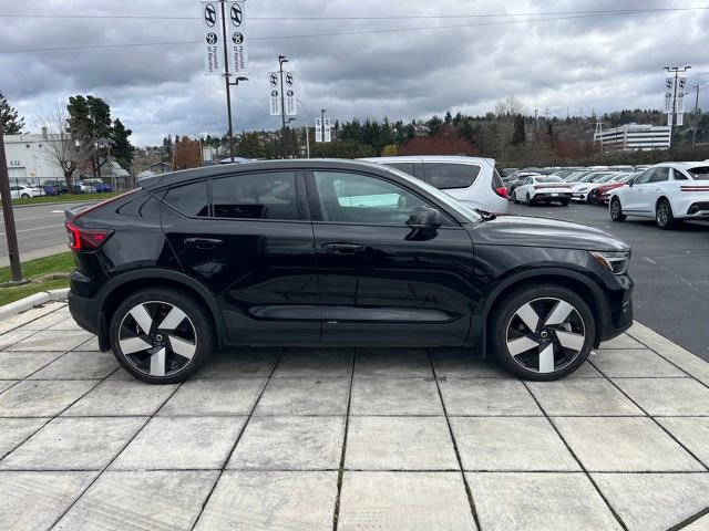 Used 2022 Volvo C40 P8 Recharge Ultimate image 4