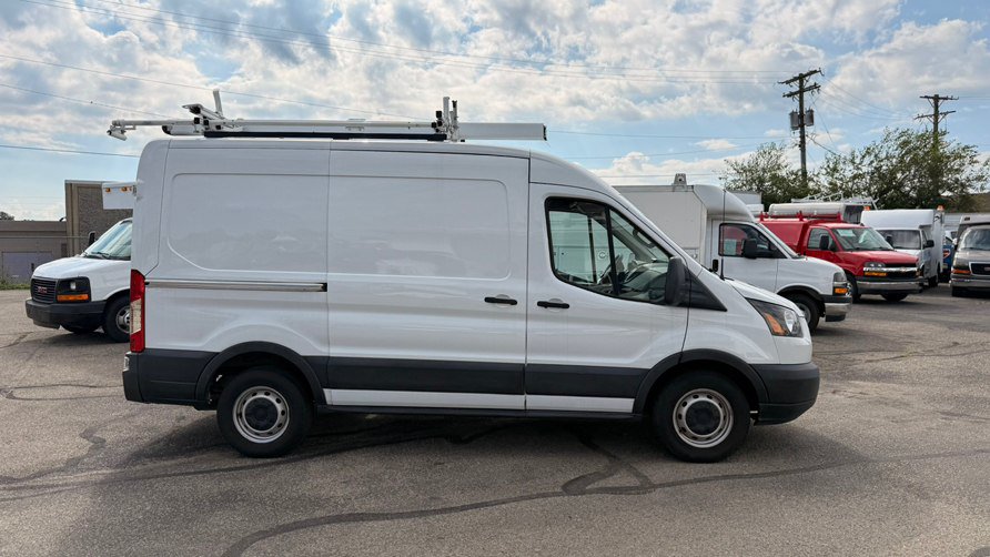 Used 2019 Ford Transit 150 130 Medium Roof RWD image 5