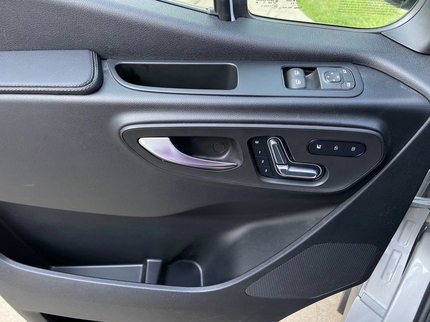 Used 2023 Mercedes-Benz Sprinter 3500 image 12