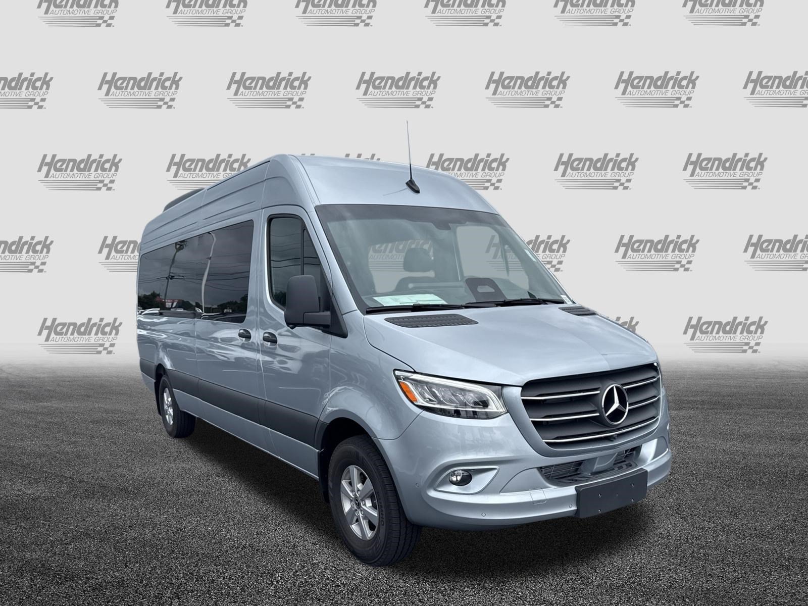 New 2026 Mercedes-Benz Sprinter 2500 video 2