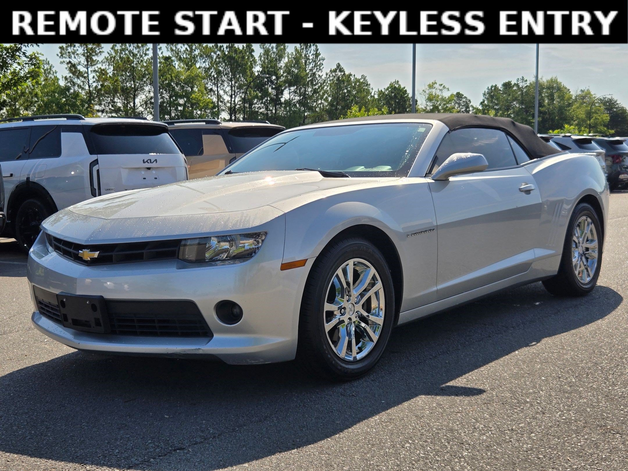Used 2015 Chevrolet Camaro LT RWD image 3